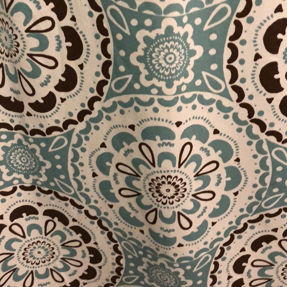 Meet your Posher, Leigh - Picture 1 of 1